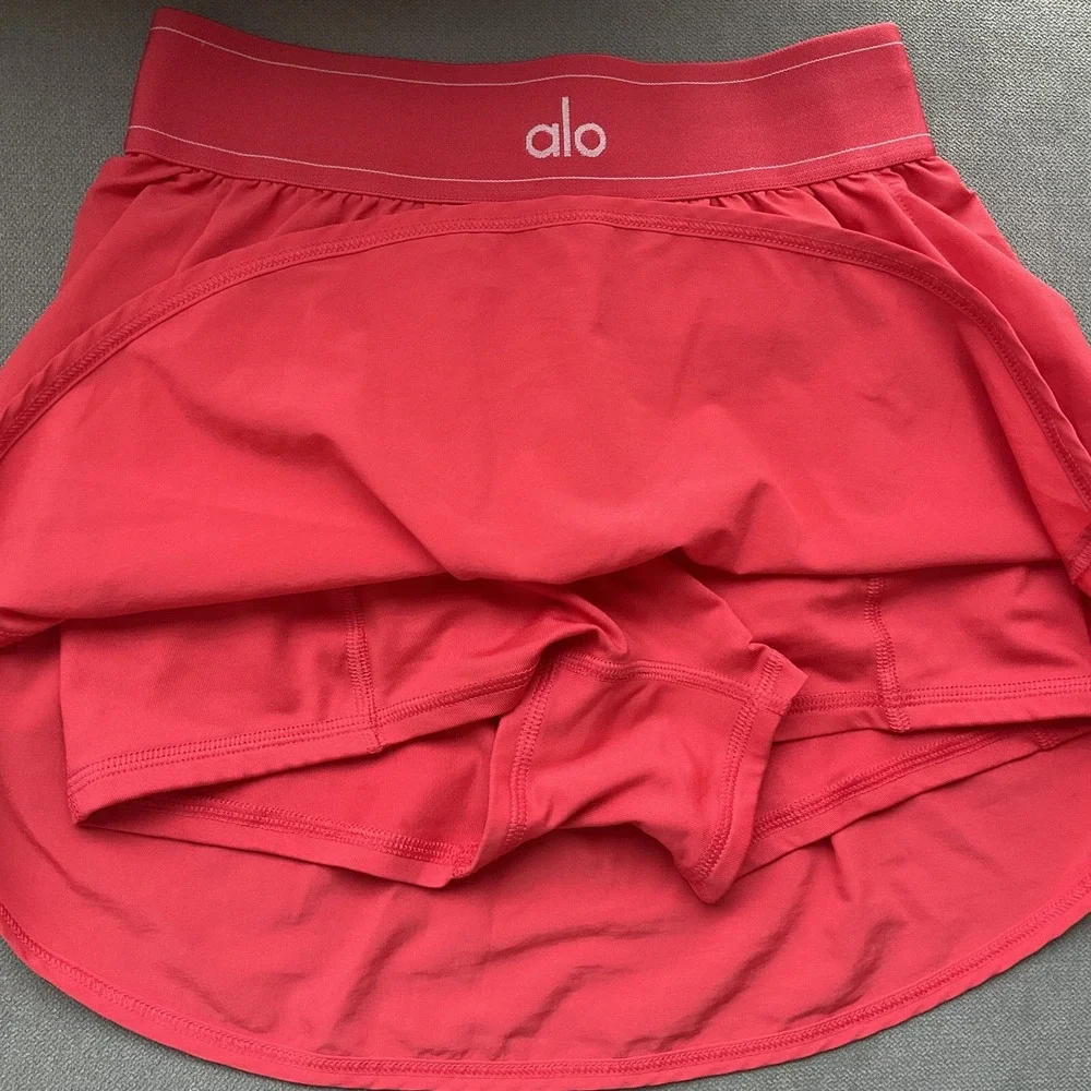 Alo Match Point Tennis Skirt Candy Red XXS